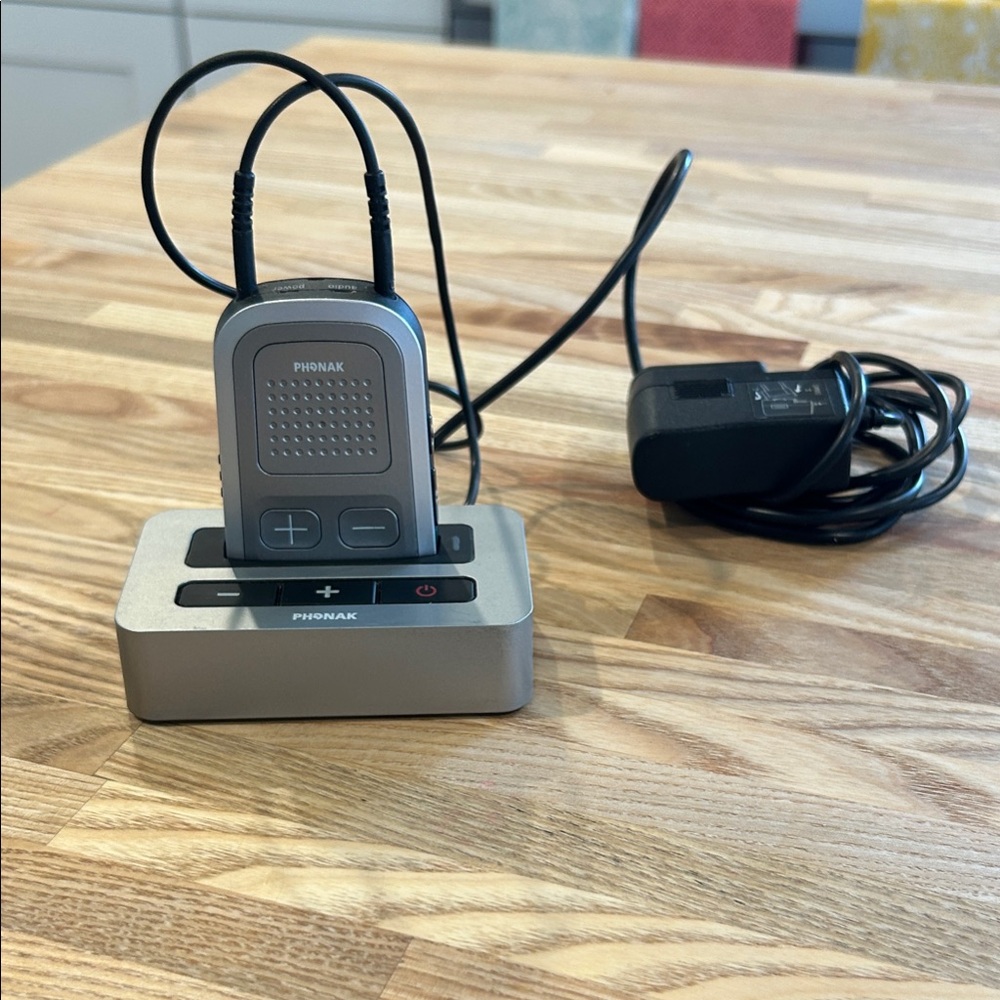 Phonak ComPilot plus TV adapter